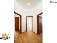 K pronájmu, bytu 3+kk, ul. Karla IV. 92/1, centrum města České Budějovice  - 9