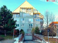 prodej garážového stání 16 m2, Pod Nouzovem, Semická, Kbely Praha 9 