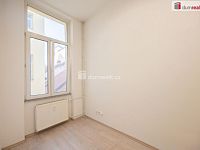 Pronájem komerčního prostoru, kancelář 10 m2 v ulici Karla IV., České Budějovice - 3