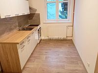 pronájem bytu 1+1, po kompletní rekonstrukci, ul. Žerotínova, Děčín III - Staré Město