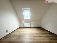 Pronájem bytu ve všebořicích - 8