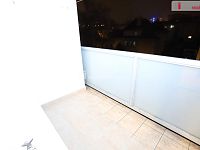 Krásný slunný byt 2+kk v pátém patře cihlového domu s výtahem v Karlových Varech - 13