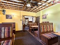 Bytový dům s restaurací, Dlouhá, Stará Role, Karlovy Vary - 12