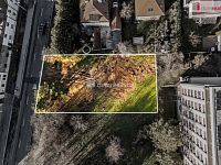 Prodej stavebního pozemku plochy 909m2 pro výstavbu dvojdomu užitné plochy 333,5m2 s krásným výhledem na Prahu, Davídkova ulice - 2