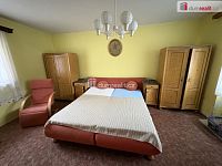 exkluzivní prodej částečně zrekonstruované usedlosti v obci Štěkeň - 7