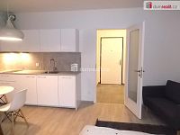 pronájem 1kk 33m2 s balkonem 3m2 P9 Vysočany Strnadových kompletně zařízen - 10