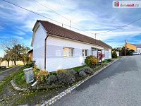 Prodej rodinného domu 3+1 v obci Vážany u Uherského Hradiště  - 17