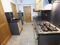 Krásný moderní byt 3+1 v centru Chebu s geniem loci v ulici Hradební - 9