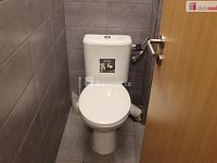 Pronájem administrativní budovy Olomouc - 11