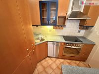 Pronájem 2+kk 58m2 P4 Podolí častečně zařízený novostavba garážové stání terasa ostraha sklep