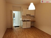 Velmi hezký byt 1+kk, Praha 10-Strašnice - 6