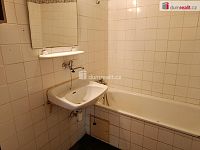 Zachovalý byt 3+1 s lodžií, Praha 4 – Kateřinky - 13