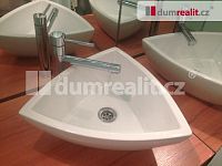 Pronájem 2+kk 63m2 P4 Krč nezařízený po rekonstrukci sklep lodžie neprůchozí - 9