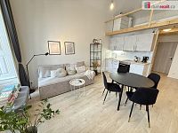 Pronájem bytu 1+kk 42 m2 P5 Smíchov po rekonstrukci loft cihla - 5