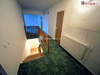 Pronájem bytu 5+1 o výměře 145 m2 v Uherském Hradišti - 9