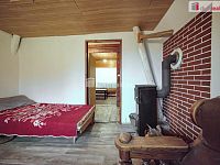 Prodej rekreační chalupy (na pozemku 512m2) v obci Liběchov, okr. Mělník - 8