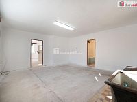 K prodeji, rodinný dům s garážemi, chlévy, stodolou, sýpkou a uzavřeným dvorem v obci Psárov, č.p. 5 - 14