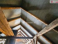 K prodeji, rodinný dům s garážemi, chlévy, stodolou, sýpkou a uzavřeným dvorem v obci Psárov, č.p. 5 - 28