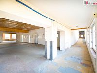 K pronájmu, výrobní a skladovací prostory v obci Vlkonice u Vacova č.p. 105  - 17