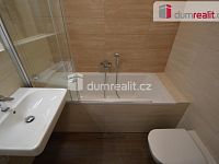 Pronájem 3+kk 70 m2 P8 Karlín balkon novostavba garážové stání zařízený sklep - 20