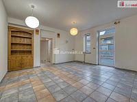 Pronájem bytu 3+kk (100m2) se zahrádkou (248m2) v Neratovicích - 17