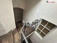 pronájem bytu podkrovní 1+1 53 m2 v centru Kolína - 10