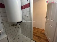 pronájem bytu podkrovní 1+1 53 m2 v centru Kolína - 6