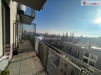 pronájem 1kk/balkon 33 m2 v Kolíně 5 bytový dům Pierot - 2