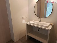 Velmi pěkný byt 3+1 po rekonstrukci, Praha 4-Michle - 14