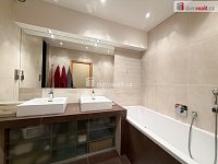 Pronájem RD 5kk, Za Sadem, Praha - Březiněves - 21