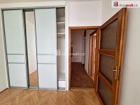 pronájem 3+1 s pracovnou 102 m² P10 Strašnice Dětská nezařízen 2x balkon - 11