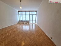 pronájem 3+1 s pracovnou 102 m² P10 Strašnice Dětská nezařízen 2x balkon - 2