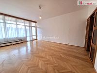 pronájem 3+1 s pracovnou 102 m² P10 Strašnice Dětská nezařízen 2x balkon - 2