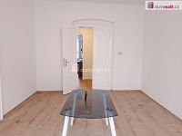 Pronájem bytové jednotky 3+1, 93 m2, Sokolovská ul. Karlovy Vary - 4