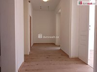 Pronájem bytové jednotky 3+1, 93 m2, Sokolovská ul. Karlovy Vary - 6