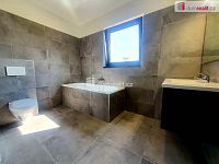 Prodej rodinného domu 4+1 113 m², pozemek 340 m² - 24