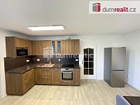 Pronájem bytu 2+kk 57 m2 P4 zařízený novostavba garážové stání 