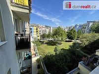 Pronájem bytu 2+kk 57 m2 P4 zařízený novostavba garážové stání  - 9