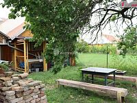 Rodinný dům se dvorem a zahradou Jevišovka - 11