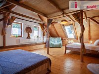 K prodeji, rodinný dům s pozemkem, saunou a rybníčkem, "Na samotě v lese", Hněvanov č.p. 11, Rožmitál na Šumavě - 22