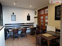 Menší zavedená restaurace se zahrádkou, Praha 8-Libeň (u metra) - 4