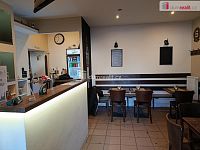 Menší zavedená restaurace se zahrádkou, Praha 8-Libeň (u metra) - 6