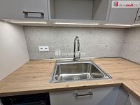 Prodej bytu 2+kk, 44 m2, Kostřínská, Praha - 3