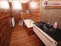 Prostorný mezonetový byt 4+kk v rezidenci Panorama v Mariánských Lázních - 13