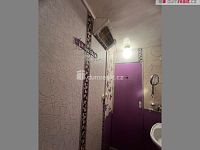 Pronájem 3kk 64m2 P9 Střížkov panel v původním stavu lodžie 5,7m2 částečně zařízeno - 5