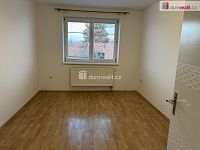 Pronájem bytu 2+1 , 65m2 Vracov - 6