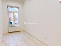 Pronájem, kancelářské prostory, 35m2, Opava, ul. Krnovská - 4