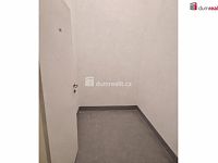 Skep, 3 m2, vysoké stropy, OV, novostavba 2009, Praha 3 - Žižkov