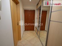 Pronájem 1kk 36m2 P9 Prosek Trmická novostavba zařízeno - 3