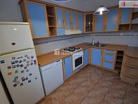 Pronájem domu 4+1 166m2 Jeneč Úhonická terasa garáž zahrada - 7